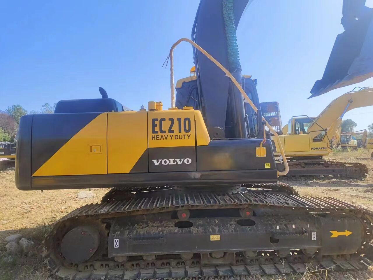 2023 Volvo EC210 crawler excavator side view 2023 Volvo EC210 crawler excavator side view