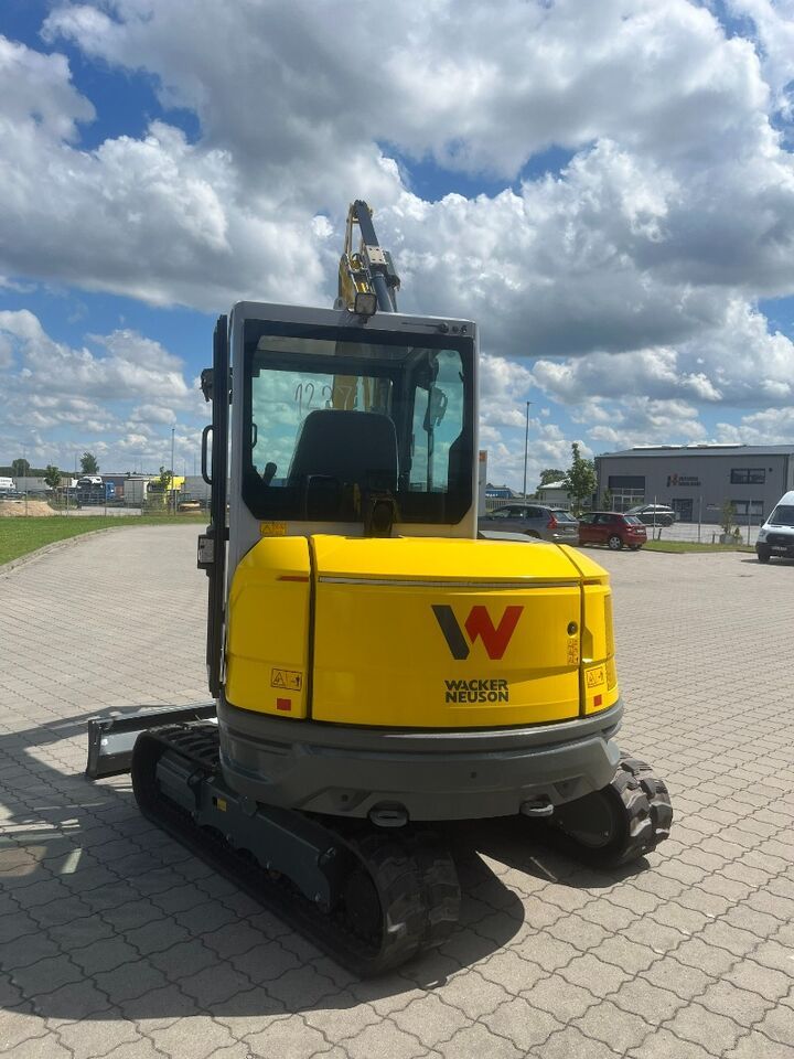 2023 Wacker Neuson ET 42 mini excavator, rear three-quarter view 2023 Wacker Neuson ET 42 mini excavator, rear three-quarter view