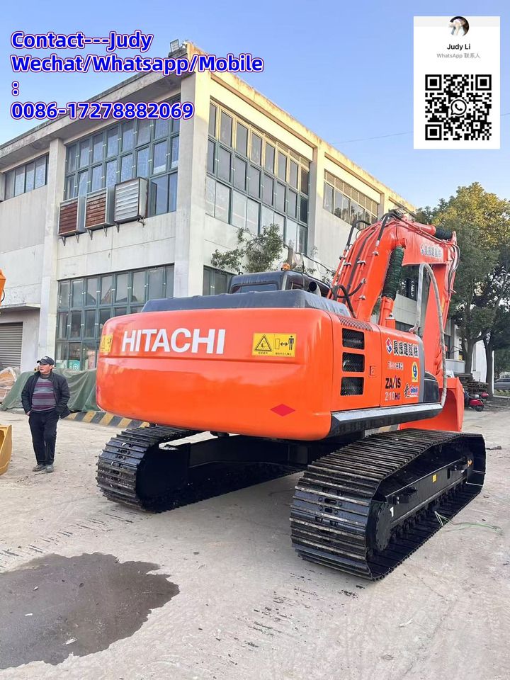 2022 Hitachi Zaxis 210HC crawler excavator rear view 2022 Hitachi Zaxis 210HC crawler excavator rear view