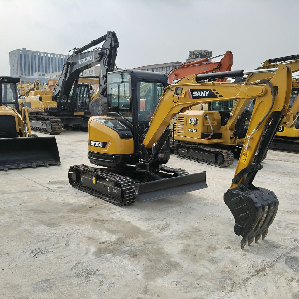 2023 Sany SY35U mini excavator, front three-quarter view 2023 Sany SY35U mini excavator, front three-quarter view