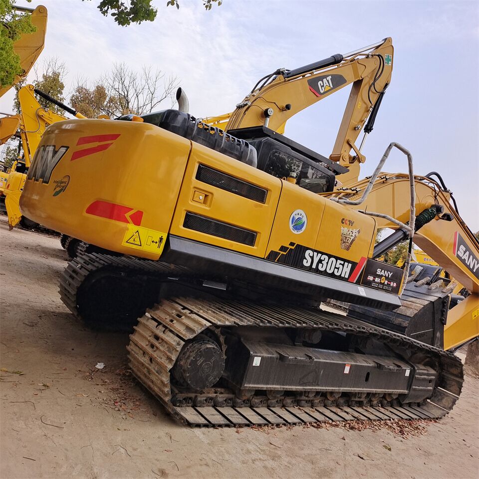 2025 Sany SY305H crawler excavator, rear three-quarter view 2025 Sany SY305H crawler excavator, rear three-quarter view