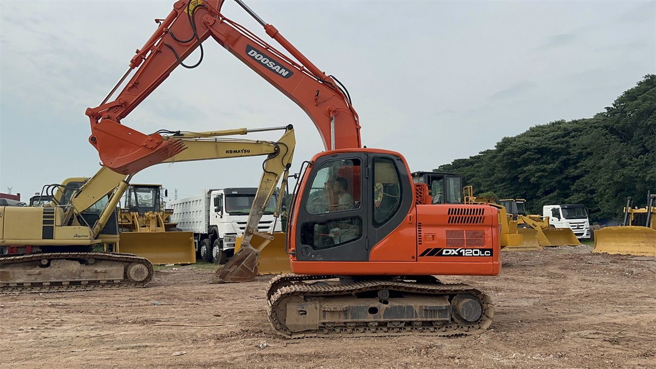 2019 Doosan DX120LC crawler excavator side view