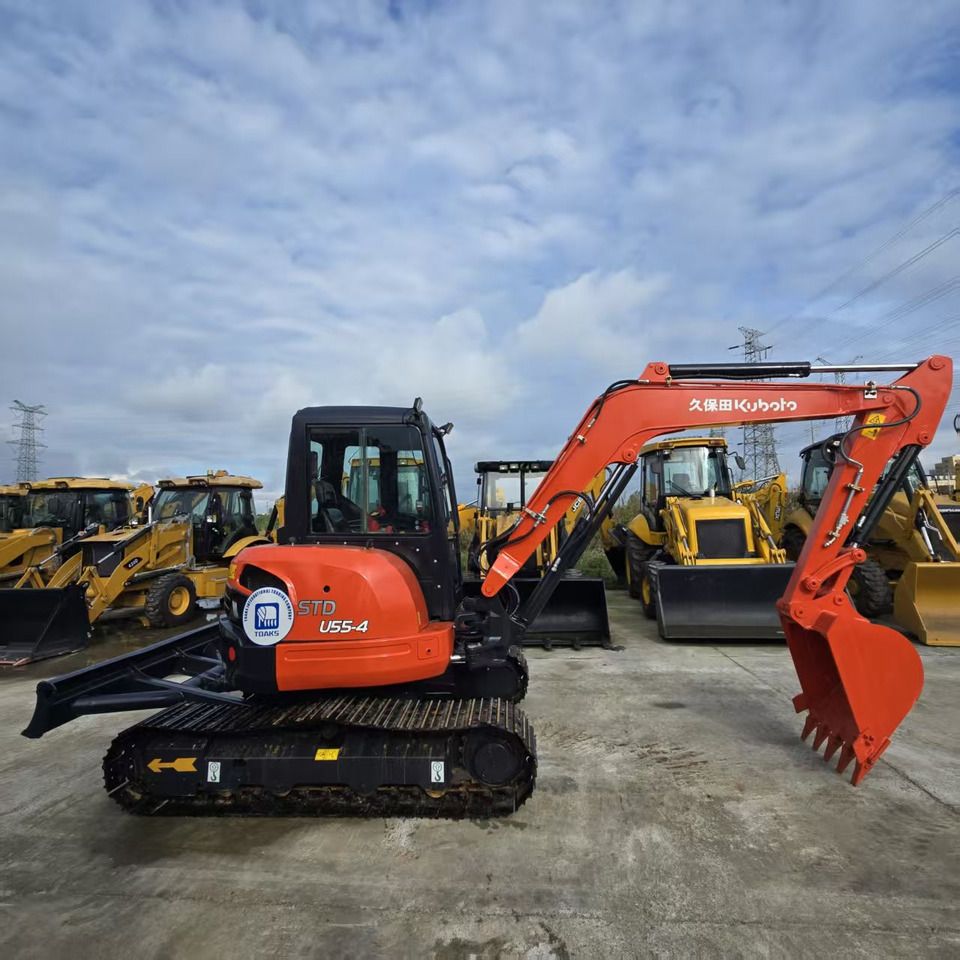 2022 Kubota U55-4 mini excavator, side profile view 2022 Kubota U55-4 mini excavator, side profile view