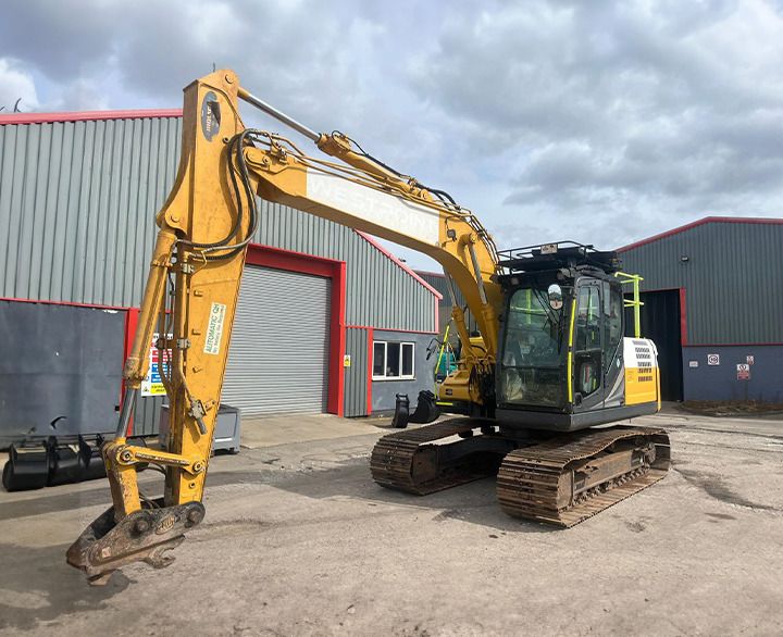 2021 Kobelco SK130LC-11 crawler excavator, side view 2021 Kobelco SK130LC-11 crawler excavator, side view