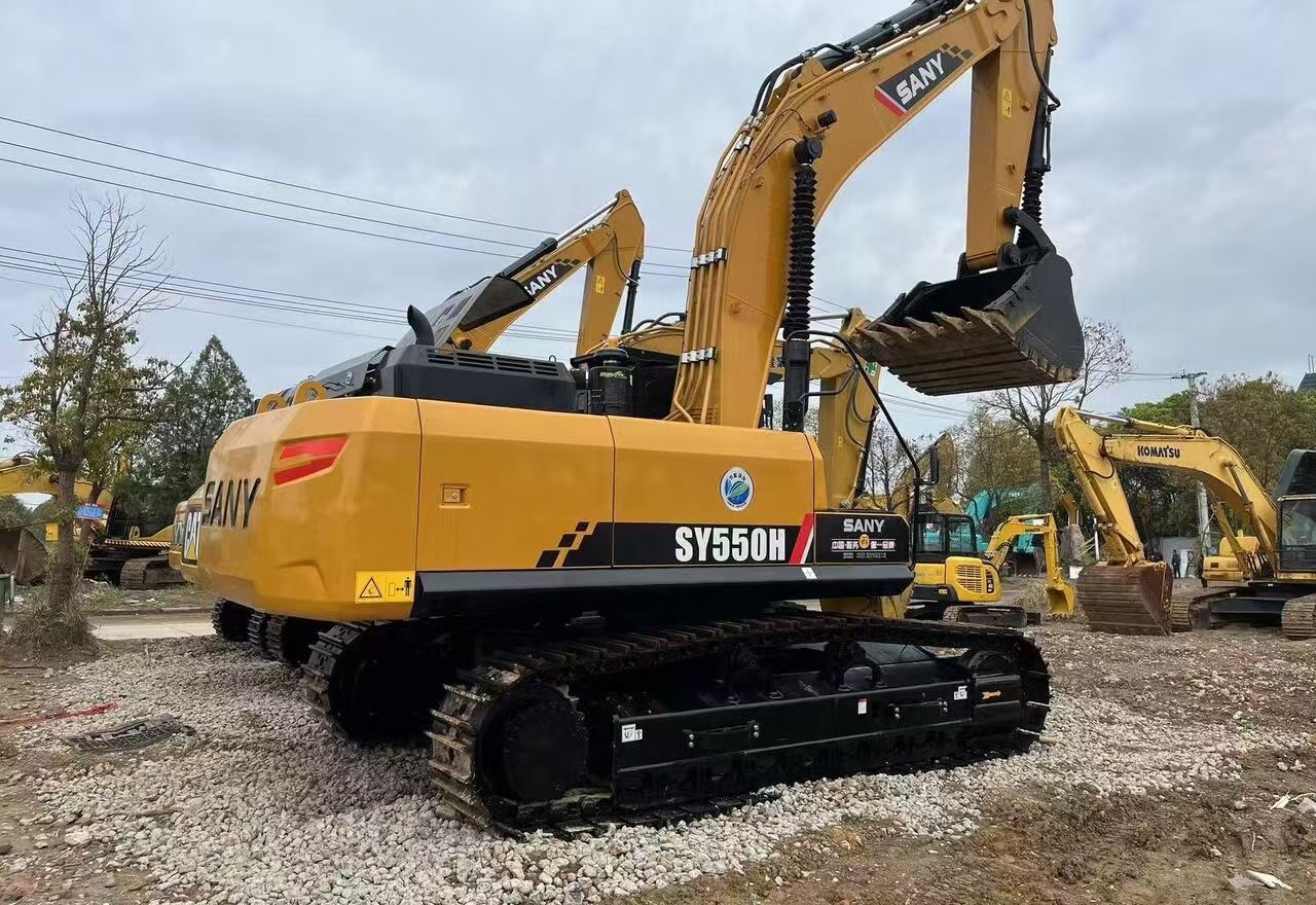 2020 Sany SY550H crawler excavator, rear three-quarter view 2020 Sany SY550H crawler excavator, rear three-quarter view