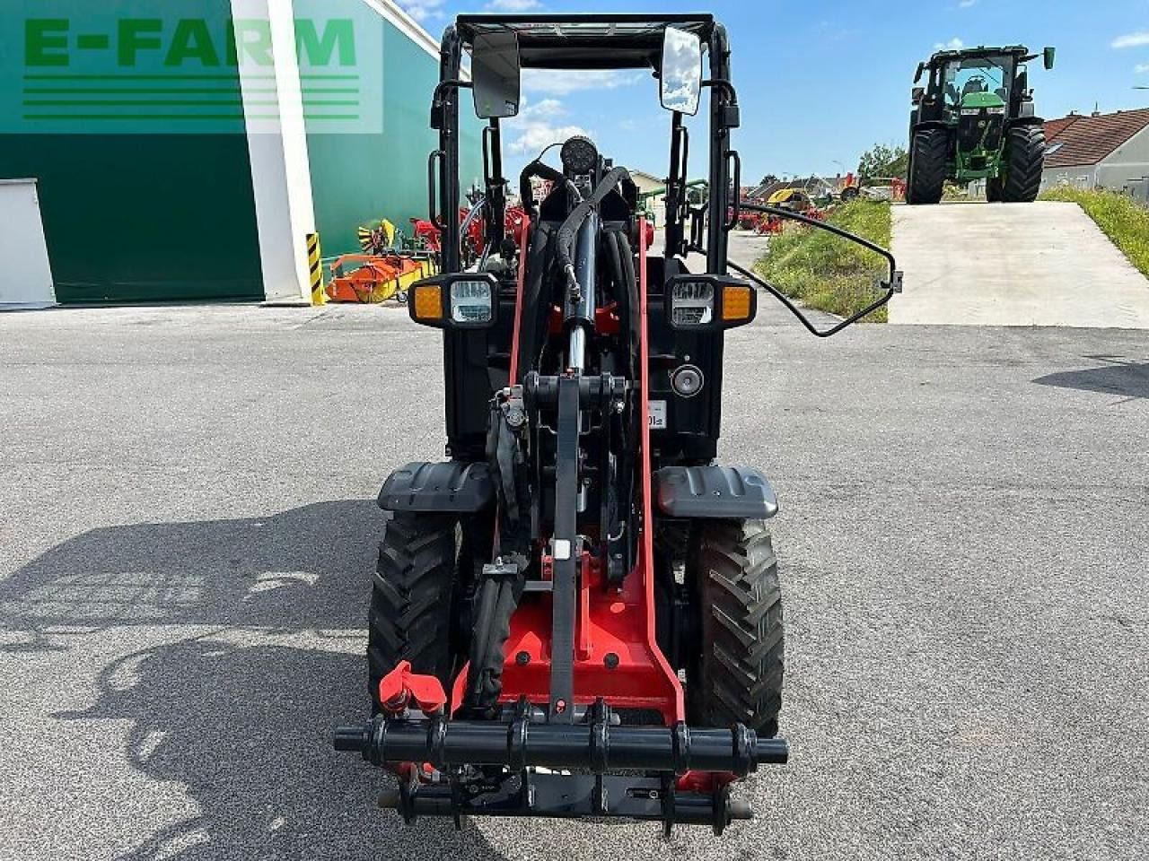 2023 Manitou MLA 2-25 mini excavator, front view 2023 Manitou MLA 2-25 mini excavator, front view