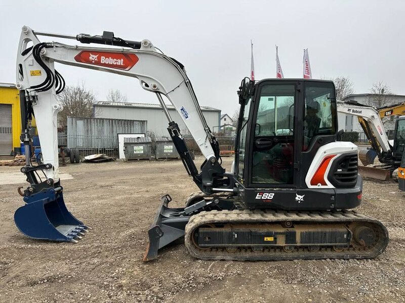 2024 Bobcat E88 R2 mini excavator, side view 2024 Bobcat E88 R2 mini excavator, side view