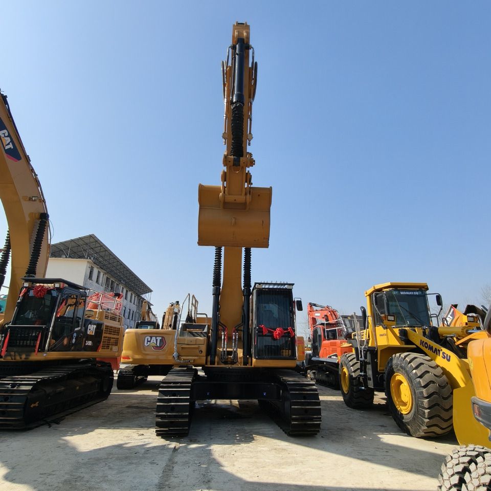 Escavatore cingolato Caterpillar 336GC del 2024