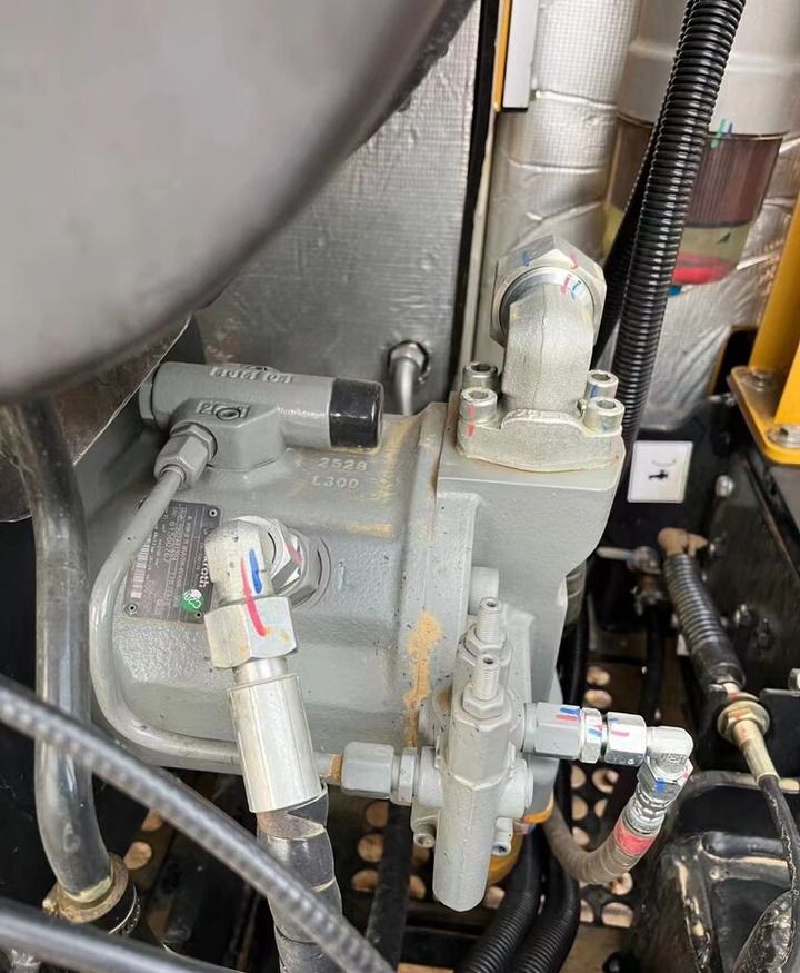 2022 Sany SY55 crawler excavator hydraulic pump detail 2022 Sany SY55 crawler excavator hydraulic pump detail