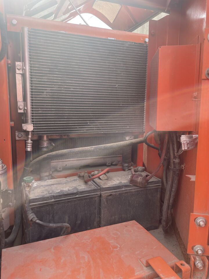 2023 Hitachi ZX80 crawler excavator engine compartment view