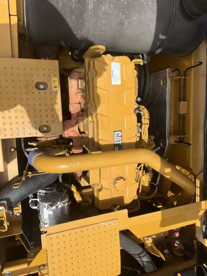 2022 Caterpillar 330D crawler excavator engine bay view 2022 Caterpillar 330D crawler excavator engine bay view