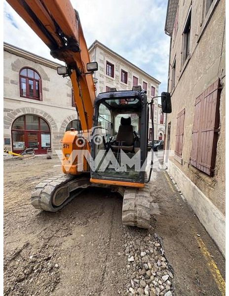 2015 Kobelco SK75 mini excavator, front-quarter view 2015 Kobelco SK75 mini excavator, front-quarter view