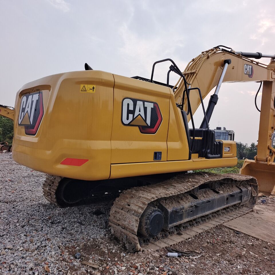 2024 Caterpillar 330GC crawler excavator, rear three-quarter view 2024 Caterpillar 330GC crawler excavator, rear three-quarter view