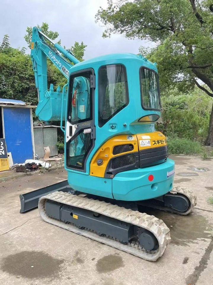 2022 Kubota U35-3 mini excavator, front three-quarter view