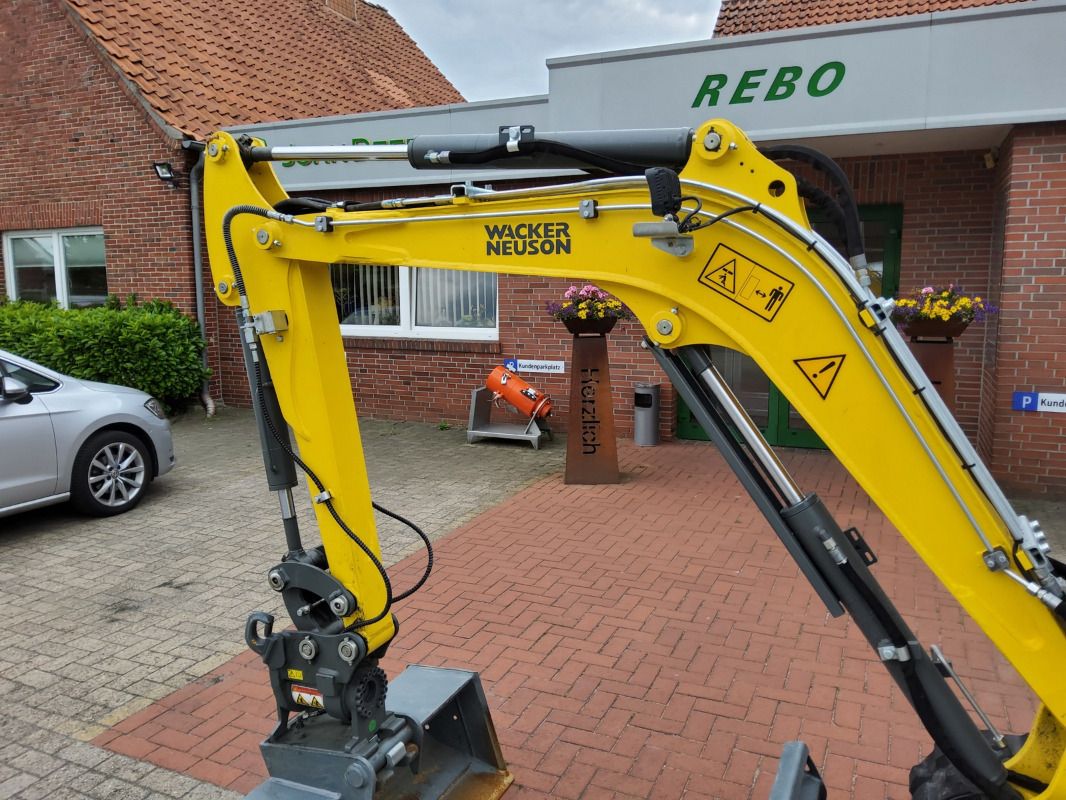 2022 Wacker Neuson ET24 mini excavator boom and arm detail