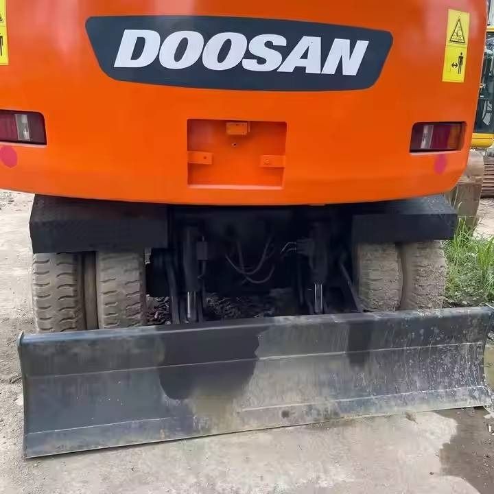 2022 Doosan DH150W-7 wheel excavator rear view