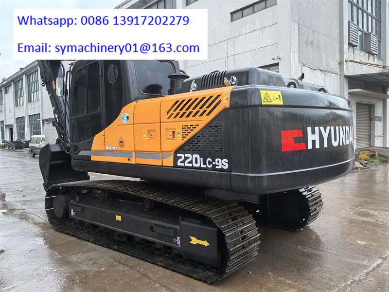 2023 Hyundai R220LC-9S crawler excavator, rear three-quarter view