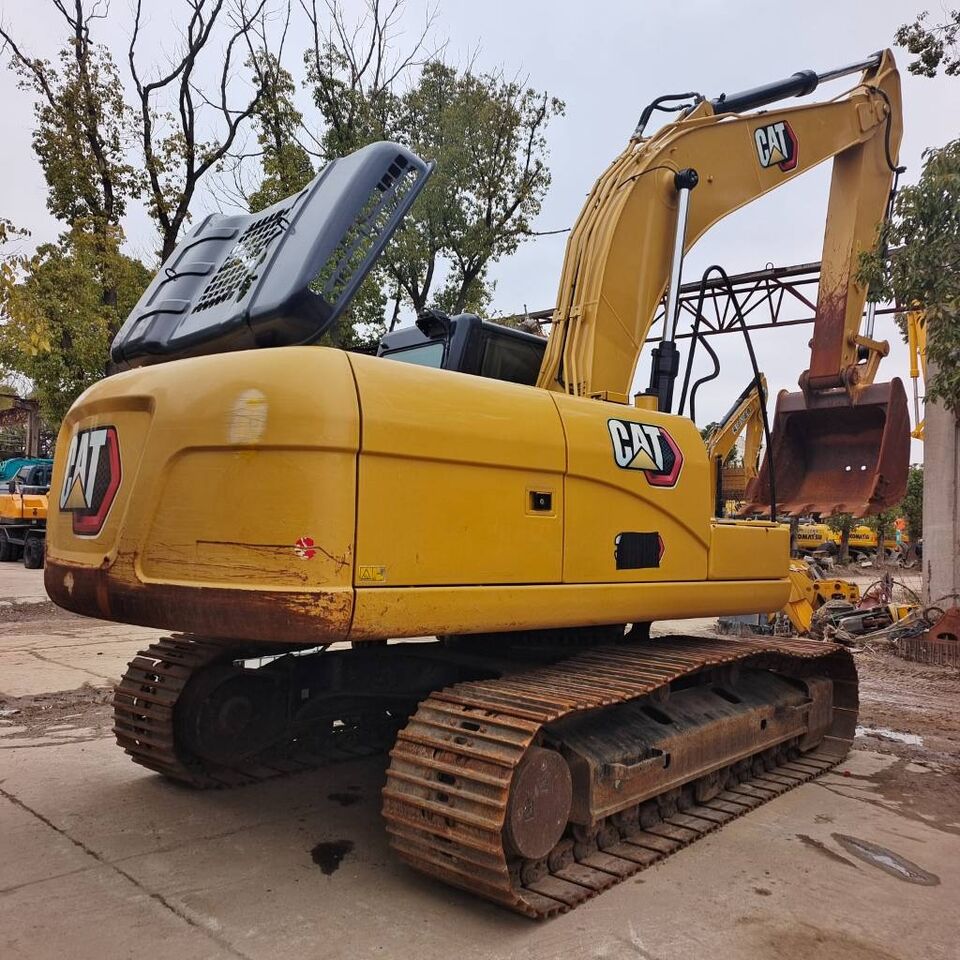 2024 Caterpillar 320GX crawler excavator, rear three-quarter view 2024 Caterpillar 320GX crawler excavator, rear three-quarter view