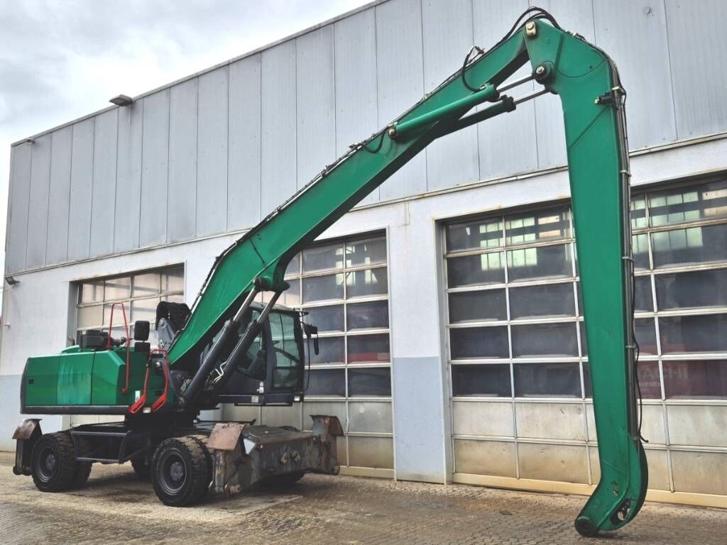 2013 Atlas 270 MH material handler, side profile view 2013 Atlas 270 MH material handler, side profile view