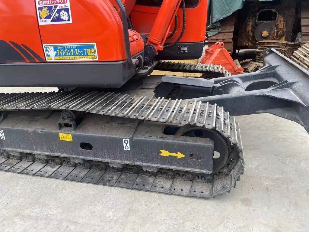 2023 Doosan DX80 mini excavator undercarriage view 2023 Doosan DX80 mini excavator undercarriage view