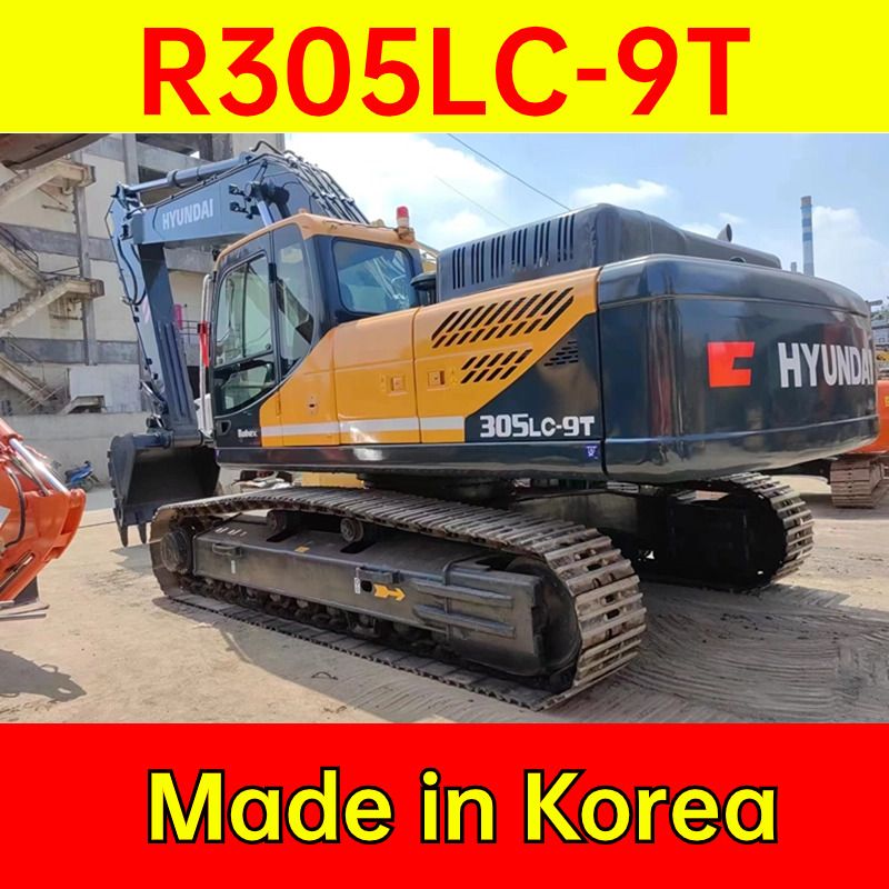 2019 Hyundai R305LC-9T crawler excavator, rear three-quarter view 2019 Hyundai R305LC-9T crawler excavator, rear three-quarter view