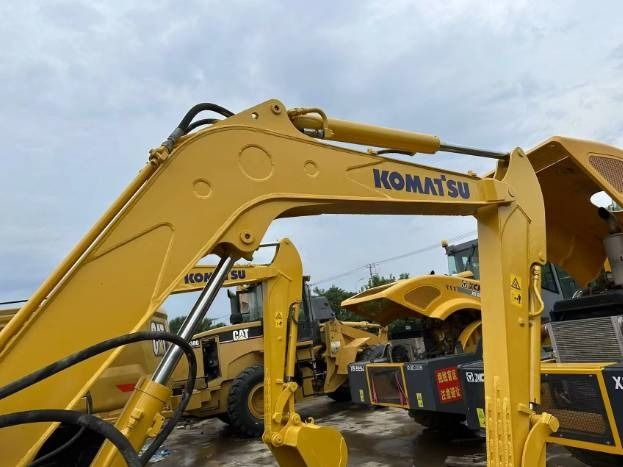2024 Komatsu PC-55MR mini excavator boom detail 2024 Komatsu PC-55MR mini excavator boom detail