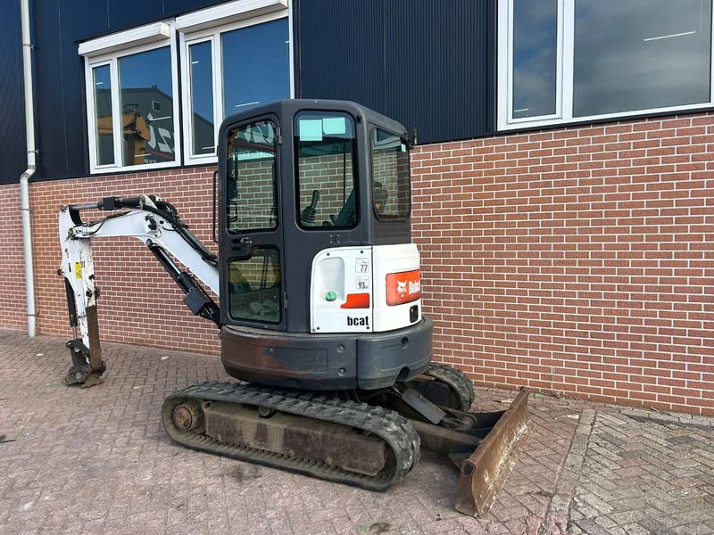 2012 Bobcat E26 mini excavator, side view 2012 Bobcat E26 mini excavator, side view