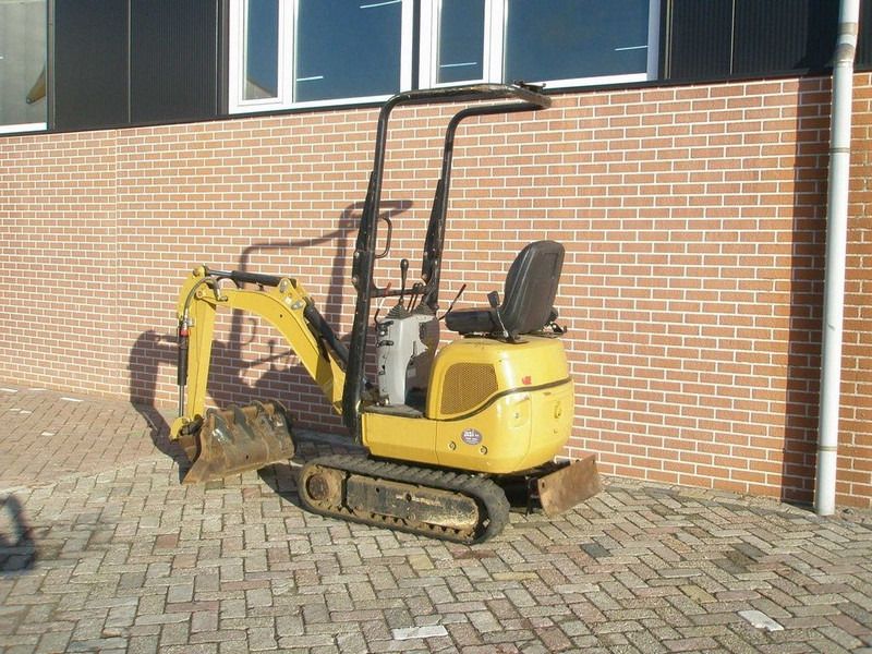 2019 Caterpillar 300.9 Mini Excavator, rear three-quarter view 2019 Caterpillar 300.9 Mini Excavator, rear three-quarter view