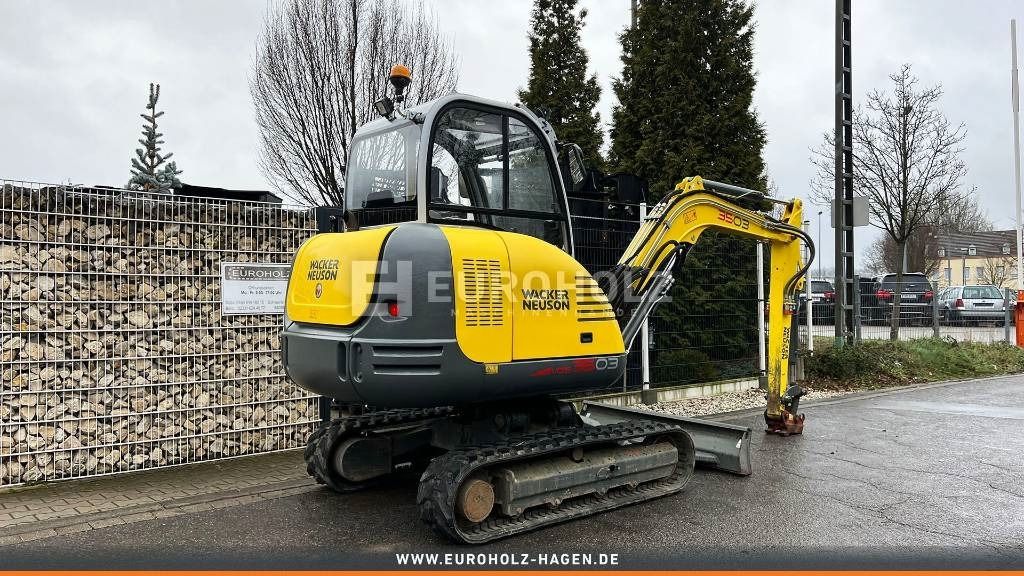 2017 Wacker Neuson 3503 RD VDS mini excavator, rear three-quarter view 2017 Wacker Neuson 3503 RD VDS mini excavator, rear three-quarter view