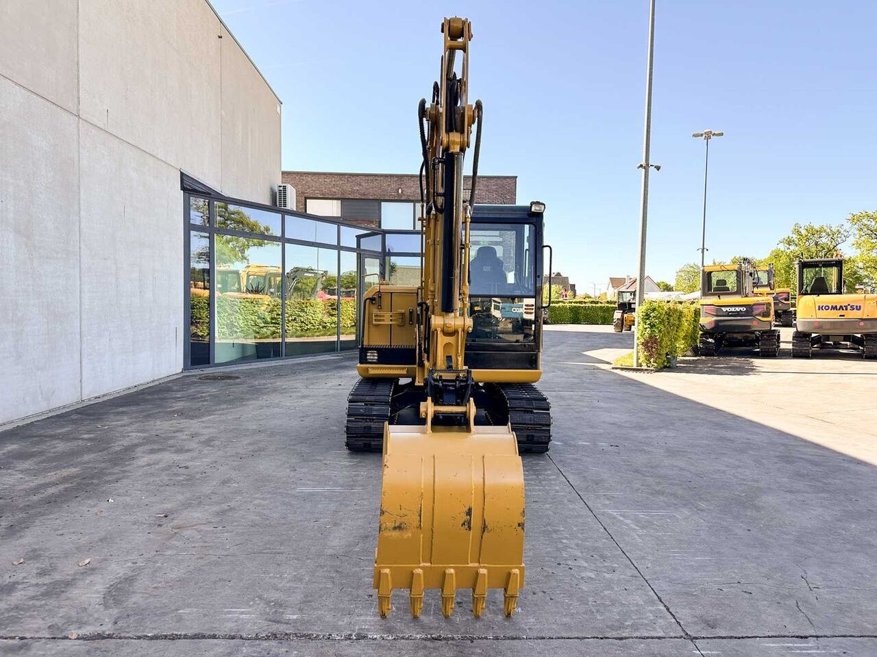 2018 Caterpillar 306E2 mini excavator, front view