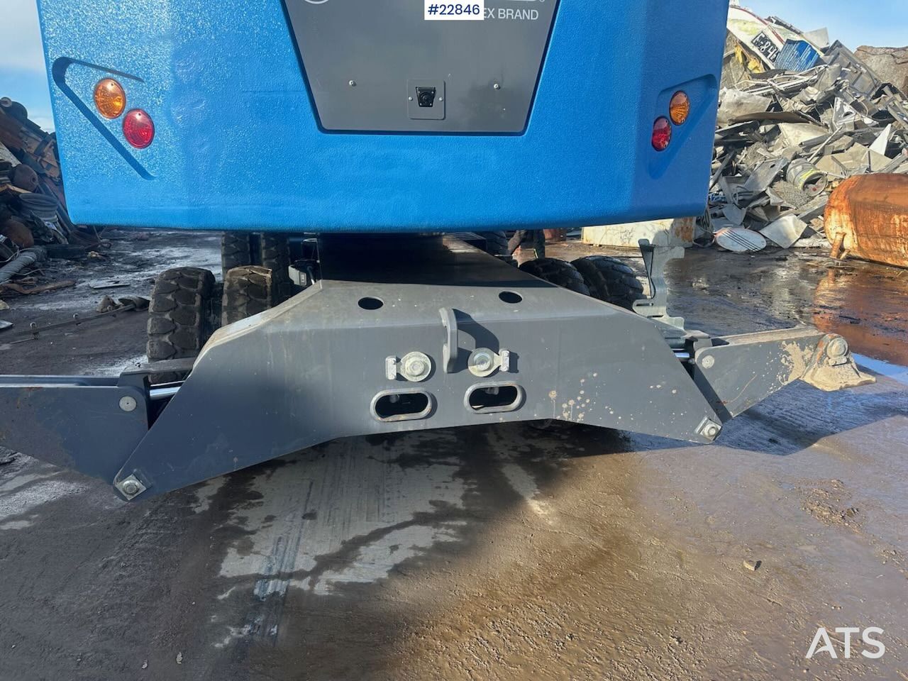2025 Fuchs MHL320 SS wheel excavator rear view