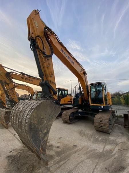 2017 Hyundai HX235 LCR crawler excavator, front three-quarter view 2017 Hyundai HX235 LCR crawler excavator, front three-quarter view