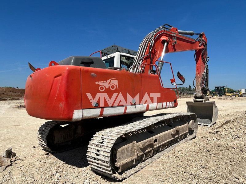 2013 Liebherr R924LC crawler excavator, rear three-quarter view