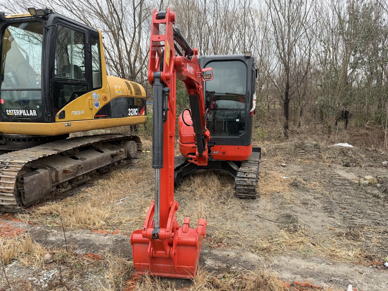 2024 Kubota U35 mini excavator front view 2024 Kubota U35 mini excavator front view