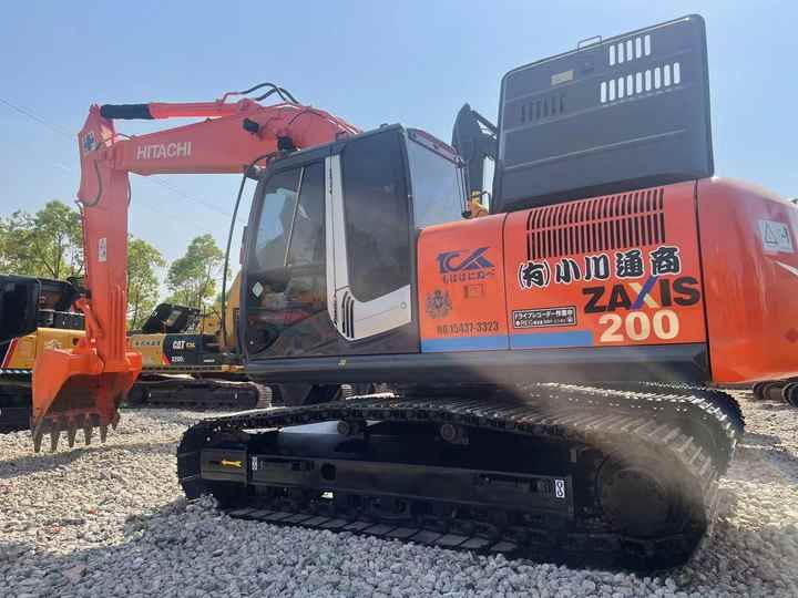 2019 Hitachi Zaxis 200 crawler excavator, side profile view 2019 Hitachi Zaxis 200 crawler excavator, side profile view