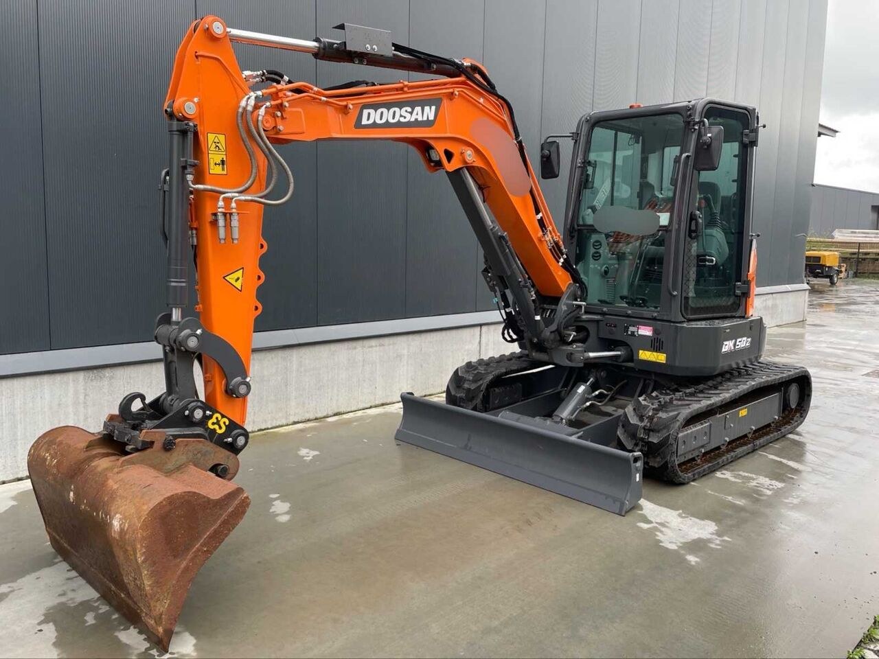 2022 Doosan DX50Z-7 crawler excavator, side view 2022 Doosan DX50Z-7 crawler excavator, side view
