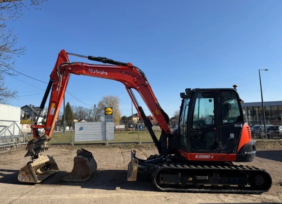 2022 Kubota KX080-4 crawler excavator side view 2022 Kubota KX080-4 crawler excavator side view