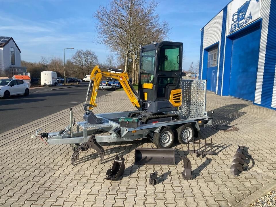 Berger Kraus BK950KS mini excavator on trailer