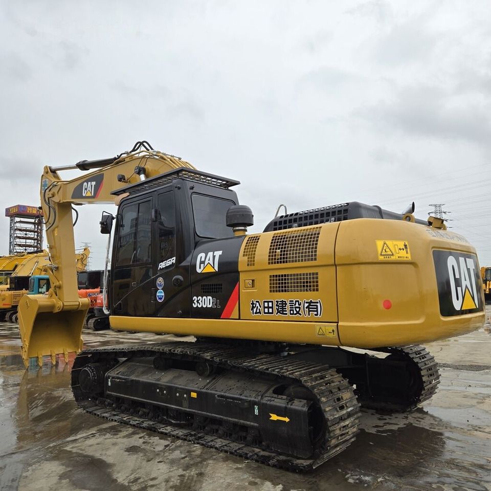 2020 Caterpillar 330D2 crawler excavator, rear three-quarter view 2020 Caterpillar 330D2 crawler excavator, rear three-quarter view
