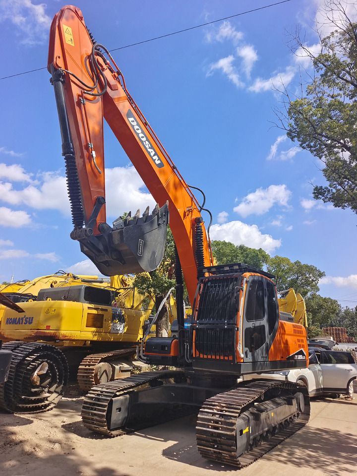 2024 Doosan DX225LCA crawler excavator, front three-quarter view