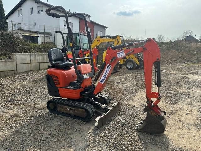 2013 Kubota K008-3 mini excavator, side view
