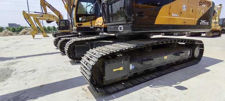 2022 Hyundai 215-9C crawler excavator, side view of tracks 2022 Hyundai 215-9C crawler excavator, side view of tracks