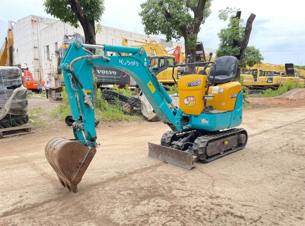 2024 Kubota U-008 mini excavator, side view 2024 Kubota U-008 mini excavator, side view