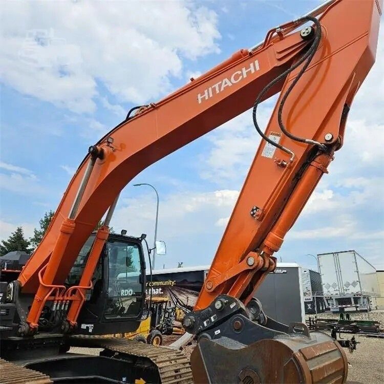 Hitachi ZX300 crawler excavator boom and arm detail Hitachi ZX300 crawler excavator boom and arm detail
