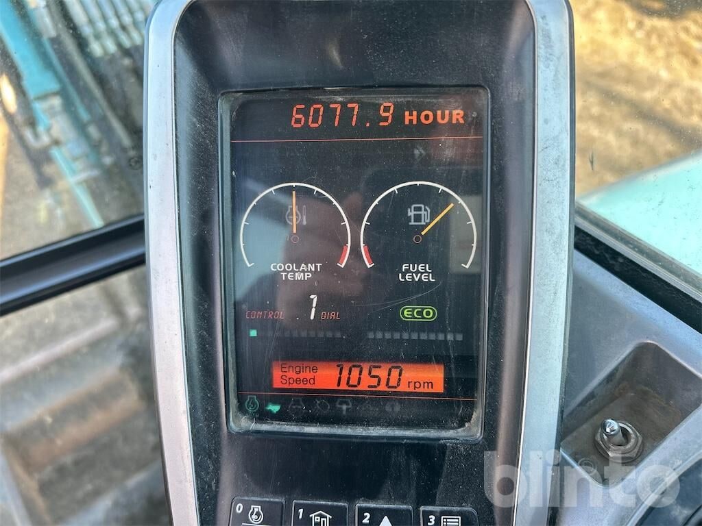 2015 Bobcat E62 mini excavator digital instrument cluster view 2015 Bobcat E62 mini excavator digital instrument cluster view