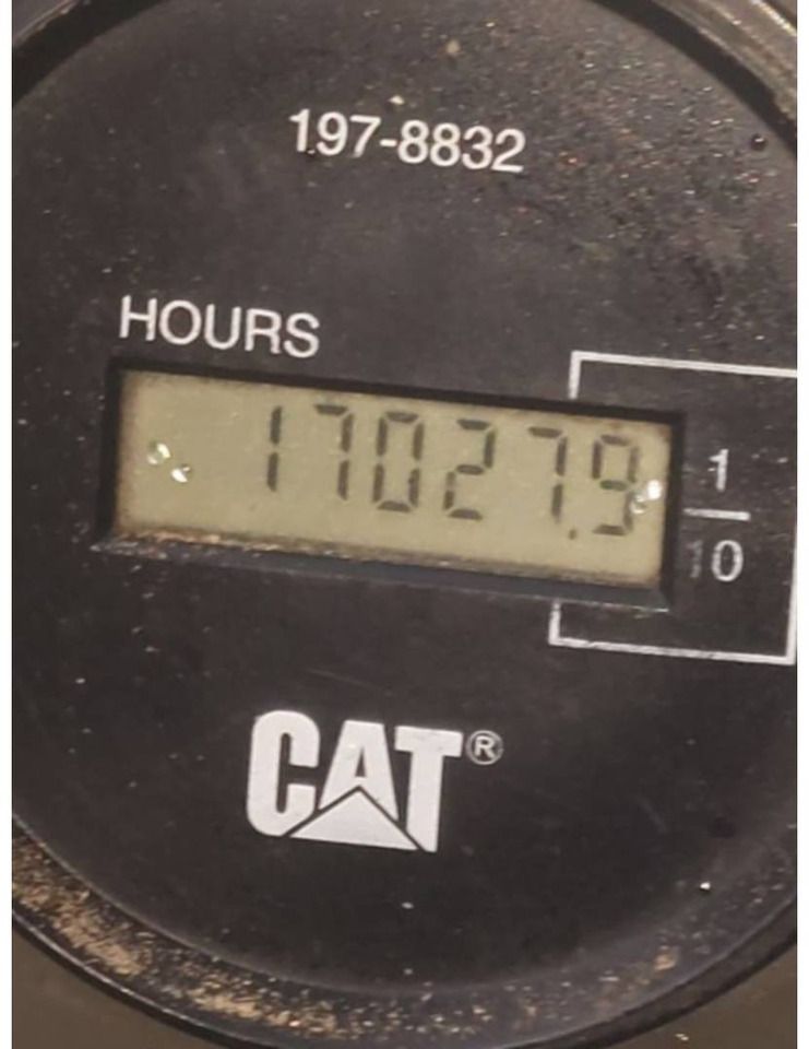 2007 Caterpillar M316D hour meter detail 2007 Caterpillar M316D hour meter detail