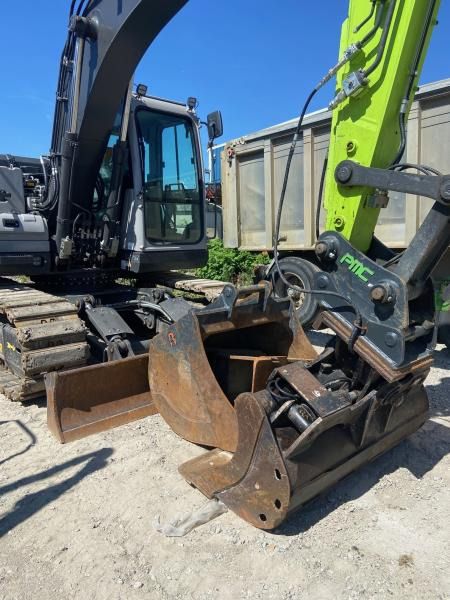 2024 Zoomlion ZE135 crawler excavator front view 2024 Zoomlion ZE135 crawler excavator front view