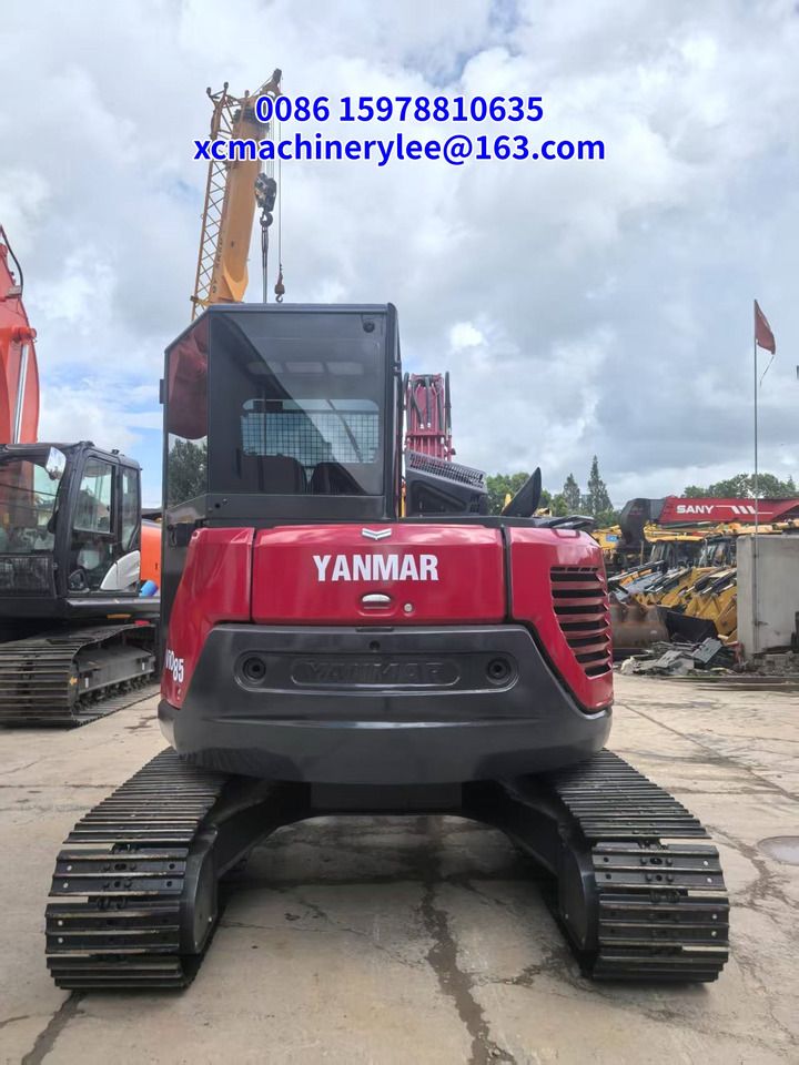 2024 Yanmar 85VIO crawler excavator rear view 2024 Yanmar 85VIO crawler excavator rear view