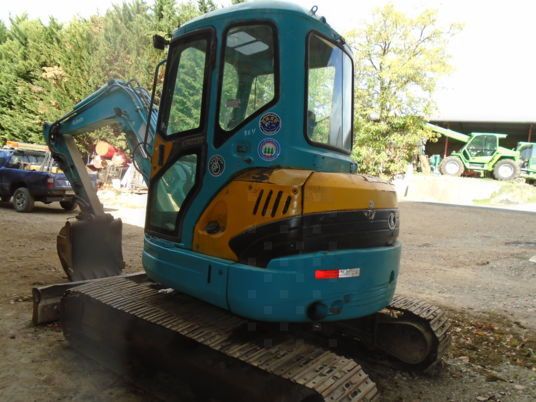 2009 Kubota U50-3 mini excavator, rear three-quarter view 2009 Kubota U50-3 mini excavator, rear three-quarter view