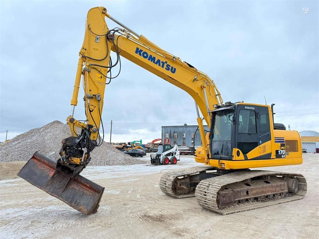 2016 Komatsu PC170 LC-10 crawler excavator side view